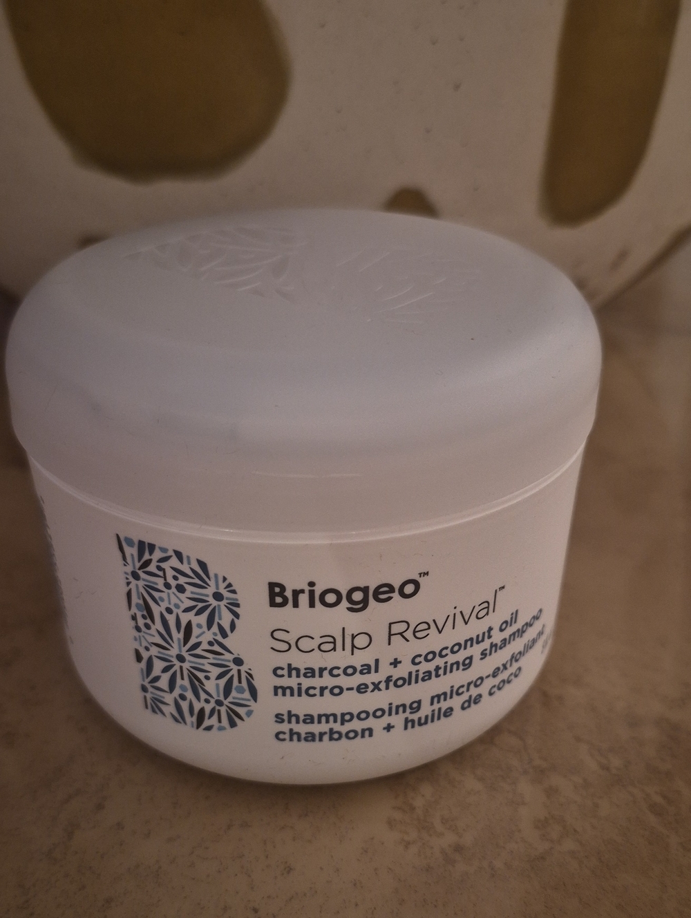 Briogeo Scalp Revival Micro-Exfoliating Shampoo
